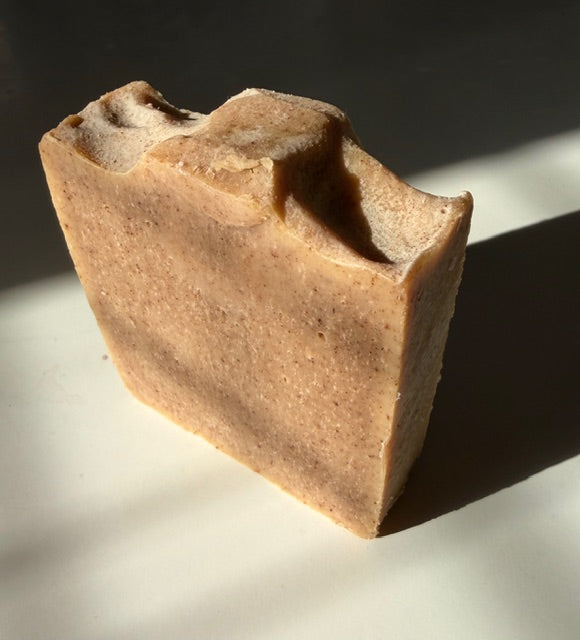 Healing & Moisturizing Anti-Inflammatory Turmeric, Aloe and Ginger bar soap